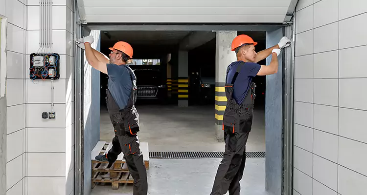 Repair Garage Door Roller Off Track in Kissimmee, FL